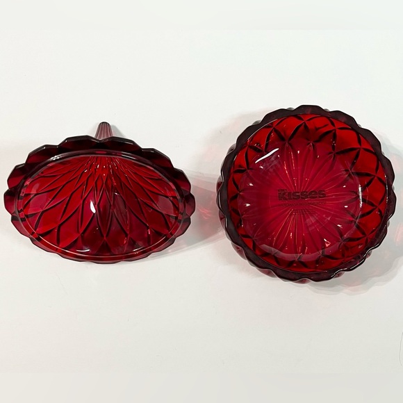 Hershey's Kisses Crystal Ruby Red Candy Trinket Dish - Picture 4 of 10